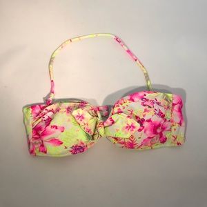 Victoria’s secret bikini top